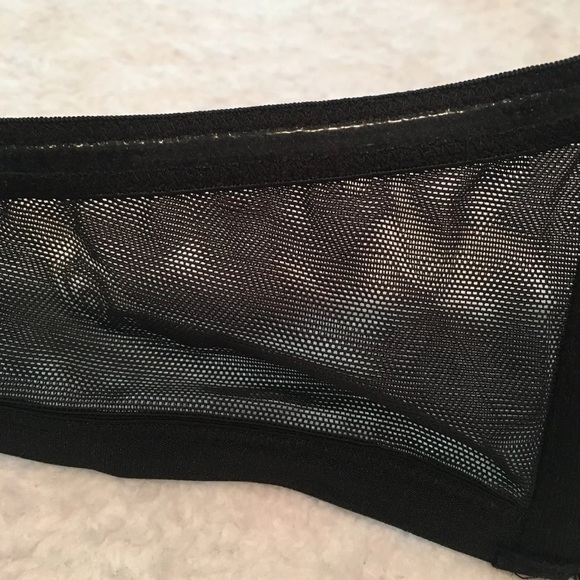 Victoria’s Secret Very Sexy Unlined Lace Balconet High Neck Halter Bra - Picture 9 of 10